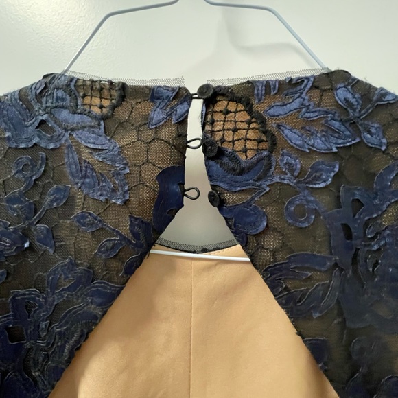 BCBG Marisa cocktail dress, size 2 - Picture 5 of 6